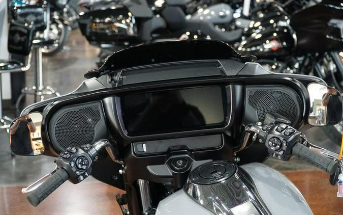 2026 Harley-Davidson® FLHX - Street Glide®