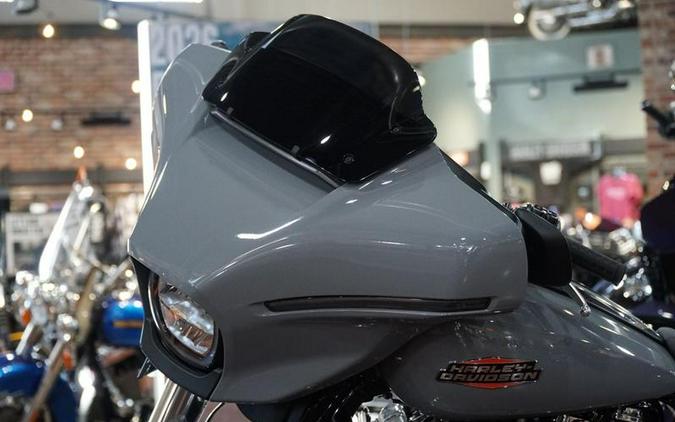 2026 Harley-Davidson® FLHX - Street Glide®