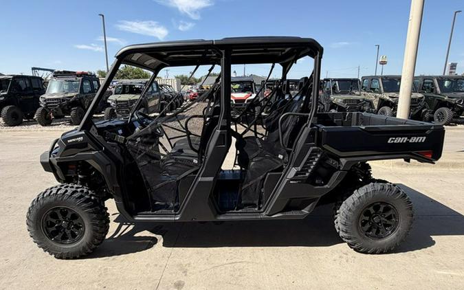 2026 Can-Am Defender MAX XT HD11 With 10.25 In.Display