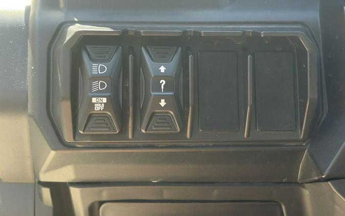 2026 Can-Am Defender MAX XT HD11 With 10.25 In.Display