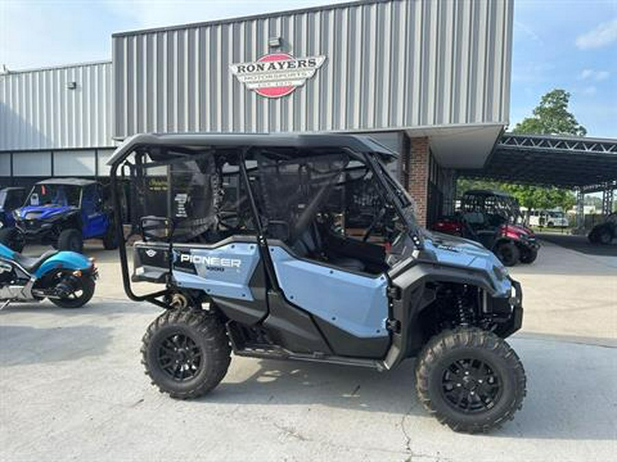 2024 Honda Pioneer 1000-5 Deluxe