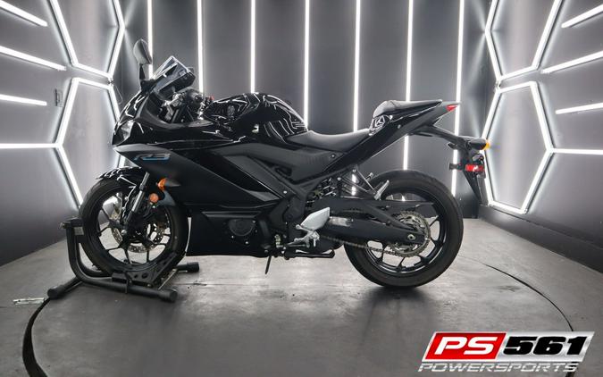 2022 Yamaha R3