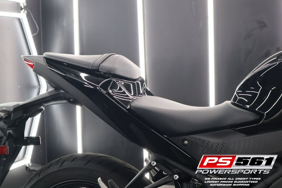 2022 Yamaha Marine R3