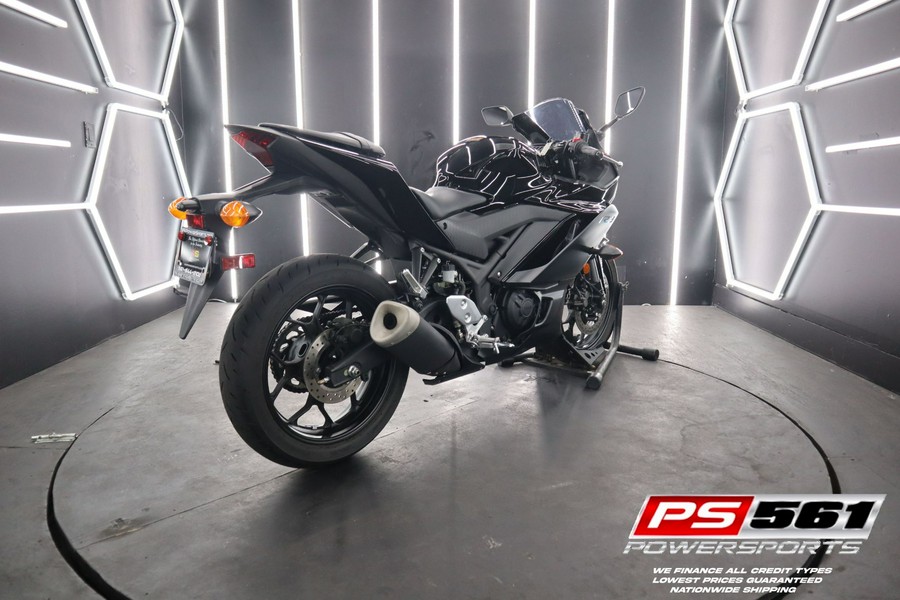 2022 Yamaha Marine R3