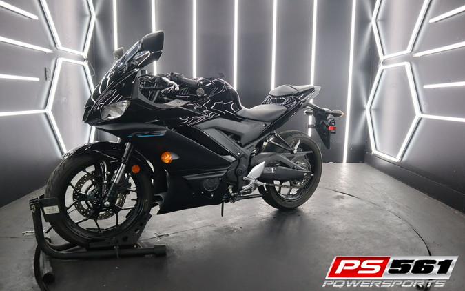 2022 Yamaha Marine R3