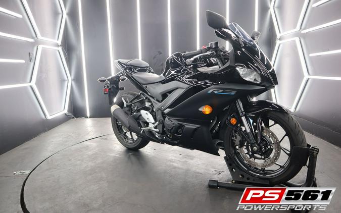 2022 Yamaha R3
