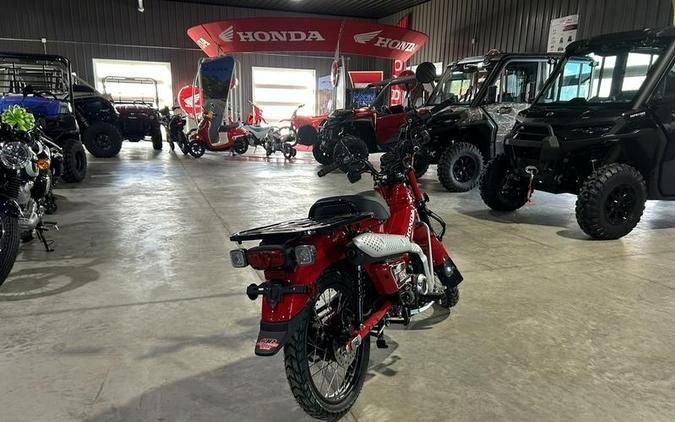 2025 Honda® Trail 125 Red