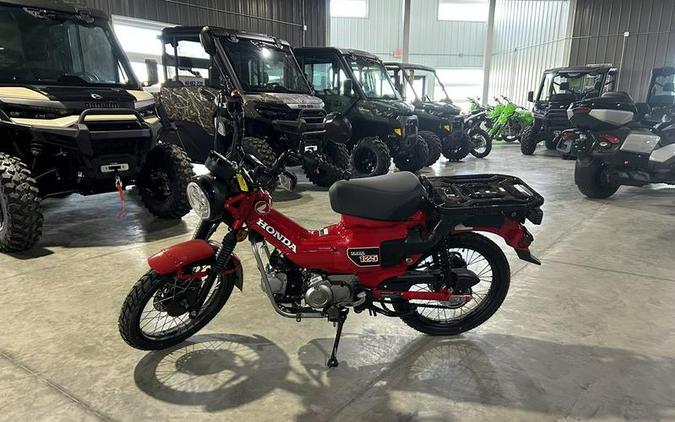 2025 Honda® Trail 125 Red