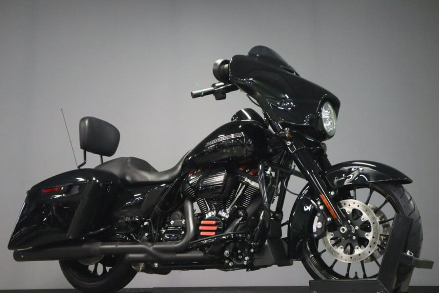 2019 Harley-Davidson Street Glide Special