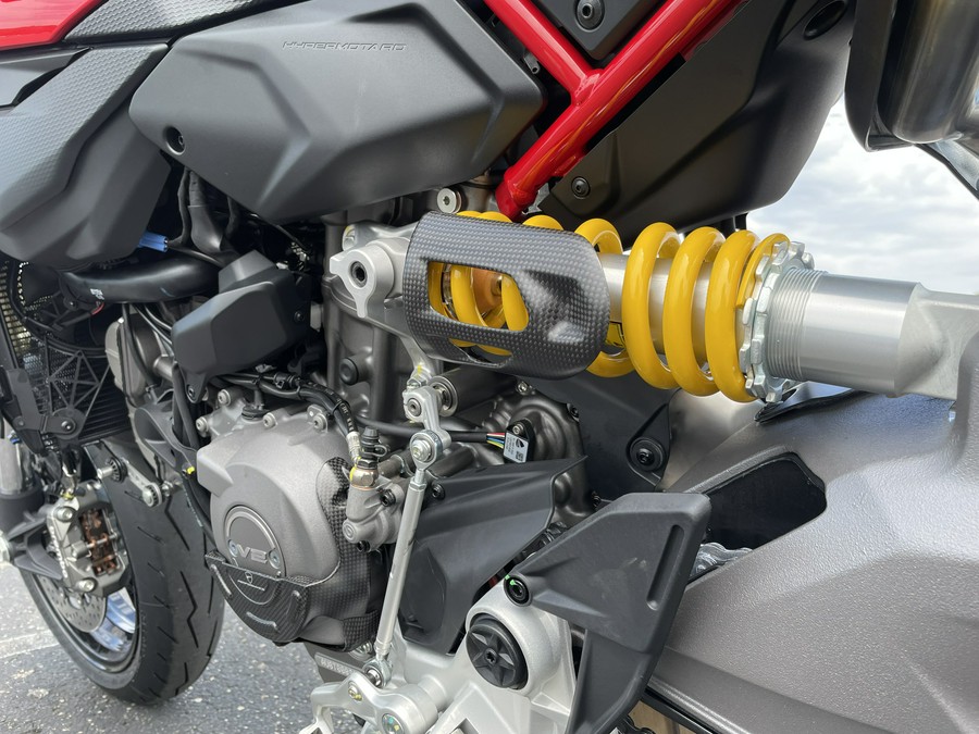 2026 Ducati Hypermotard V2 - DEMO -
