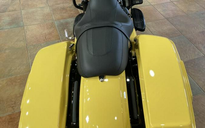 2023 Harley-Davidson Road Glide Special Industrial Yellow/Vivid Black