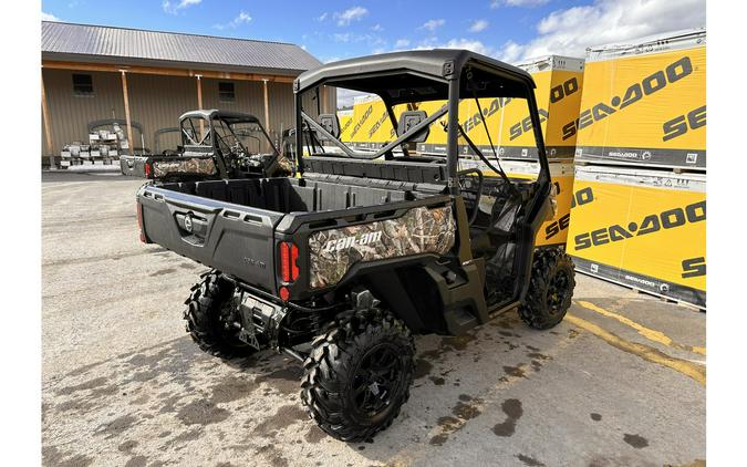 2024 Can-Am Defender XT HD10