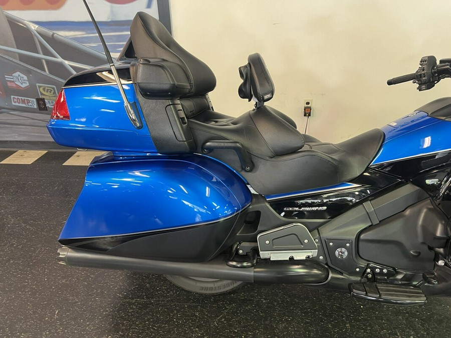 2017 HONDA GOLDWING GL1800 BLUE / BLACK