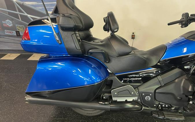 2017 HONDA GOLDWING GL1800 BLUE / BLACK