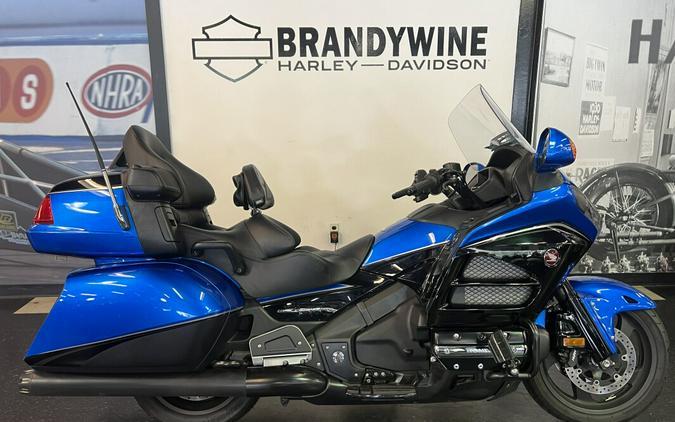 2017 HONDA GOLDWING GL1800 BLUE / BLACK