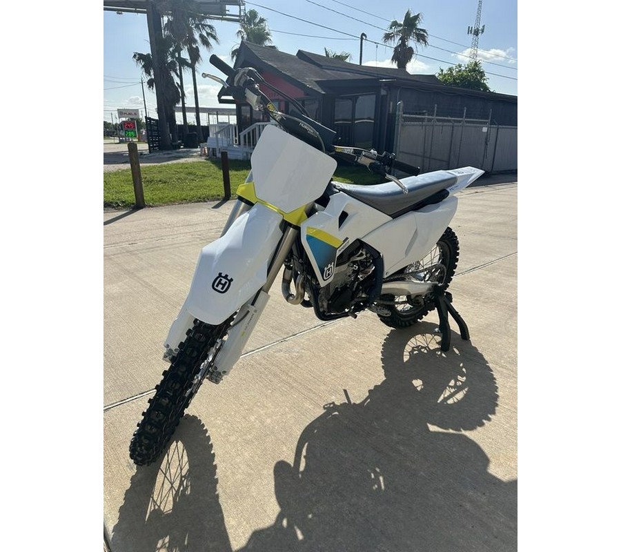 2025 Husqvarna® FC 450