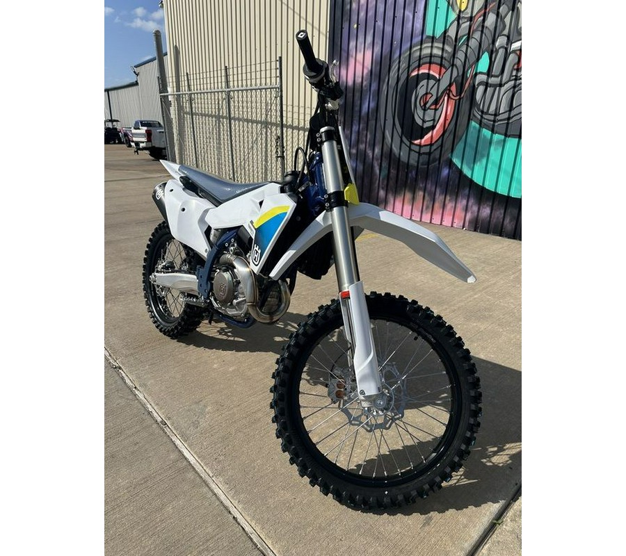 2025 Husqvarna® FC 450