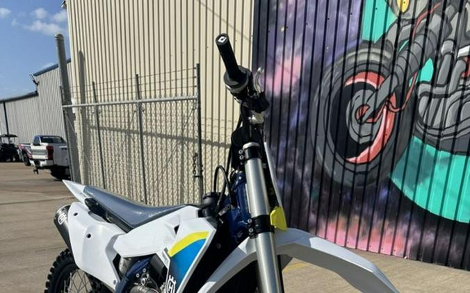 2025 Husqvarna® FC 450
