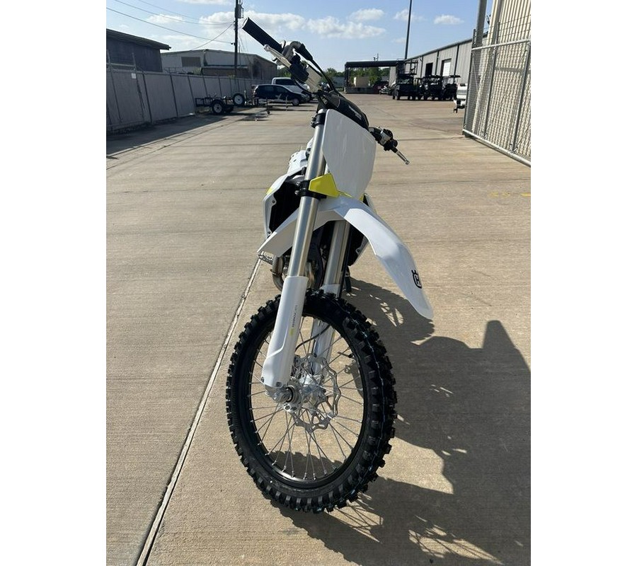 2025 Husqvarna® FC 450
