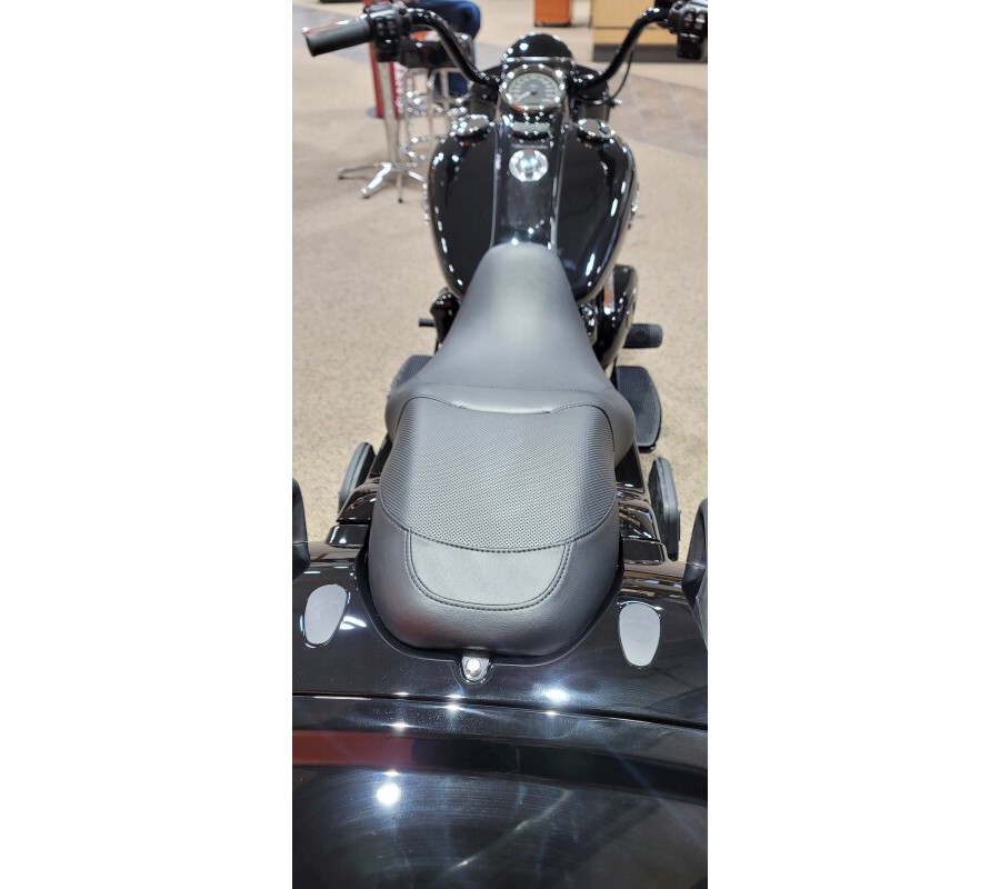 FLRT 2025 Freewheeler®