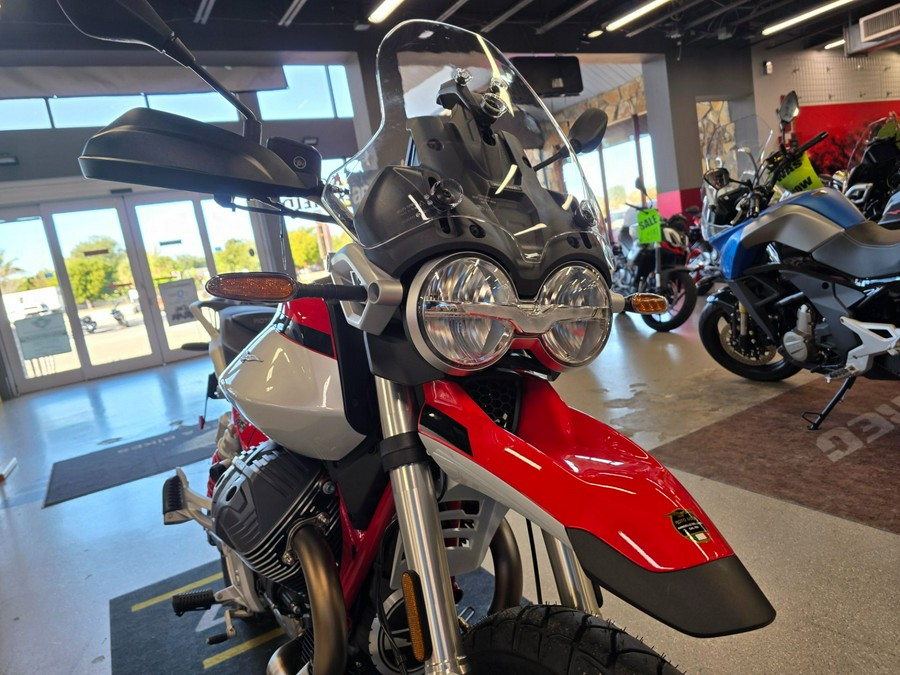 2025 Moto Guzzi V85 TT