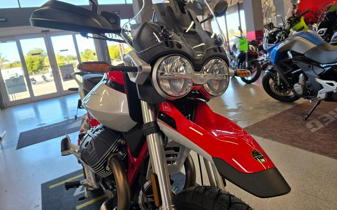 2025 Moto Guzzi V85 TT