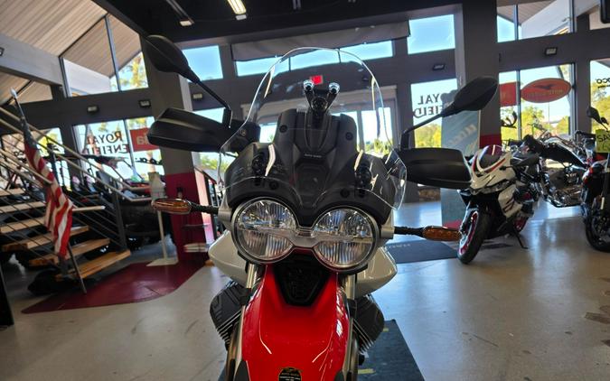 2025 Moto Guzzi V85 TT