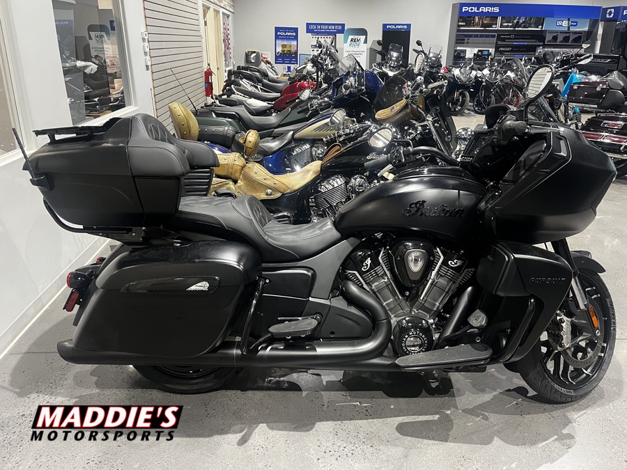 2023 Indian Motorcycle Pursuit® Dark Horse® with Premium Package
