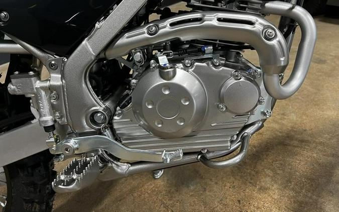 2027 Kawasaki KLX®140R F