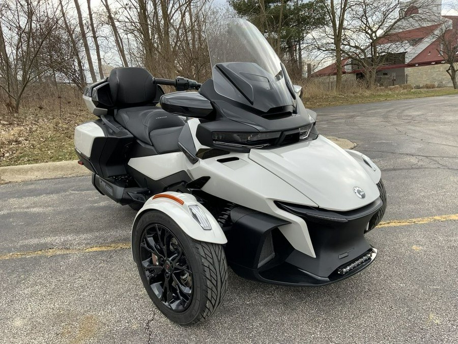 2021 Can-Am® Spyder® RT Limited Dark