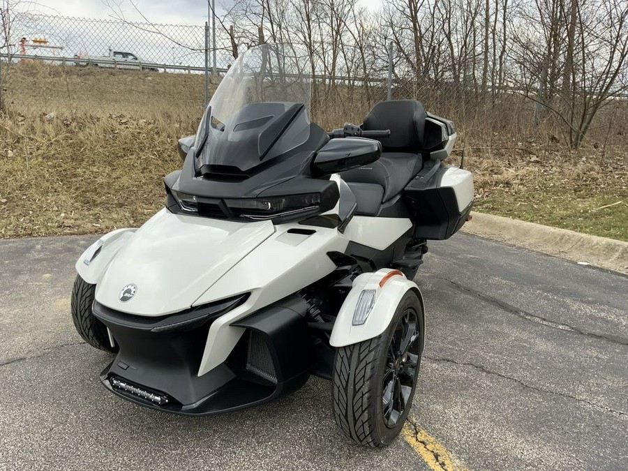 2021 Can-Am® Spyder® RT Limited Dark