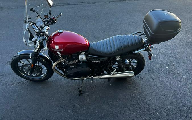 2017 Triumph Street Twin Base