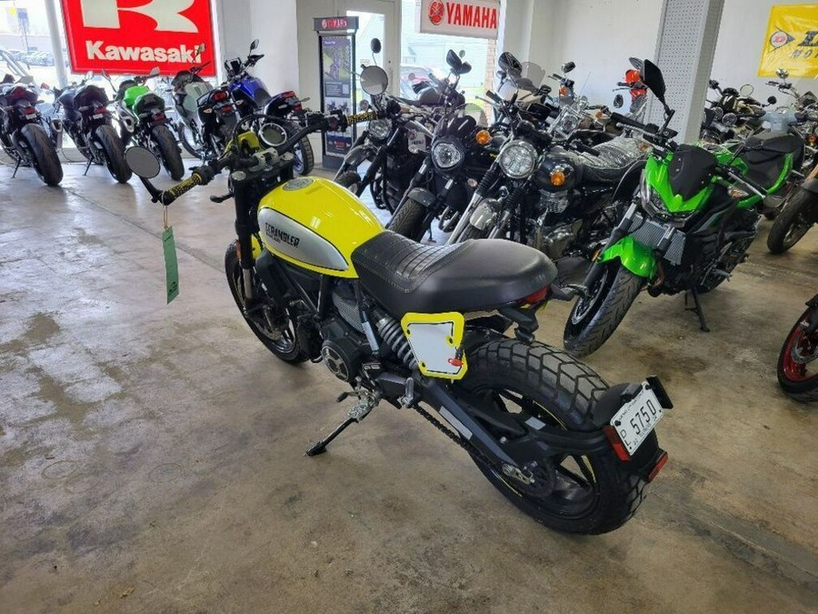 2016 Ducati Scrambler Flat Track Pro