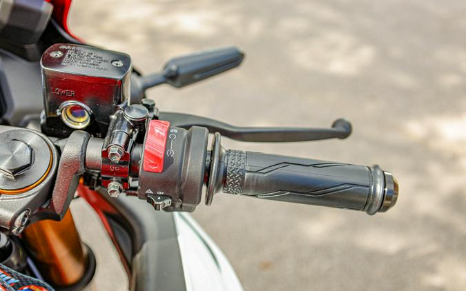 2026 YAMAHA YZFR3 ABS 70TH ANNIVERSARY EDITION