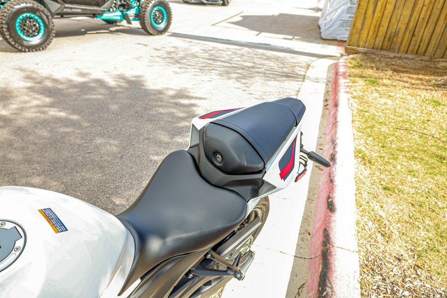 2026 YAMAHA YZFR3 ABS 70TH ANNIVERSARY EDITION