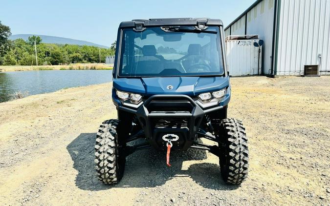 2026 Can-Am® Defender 6x6 Limited HD10