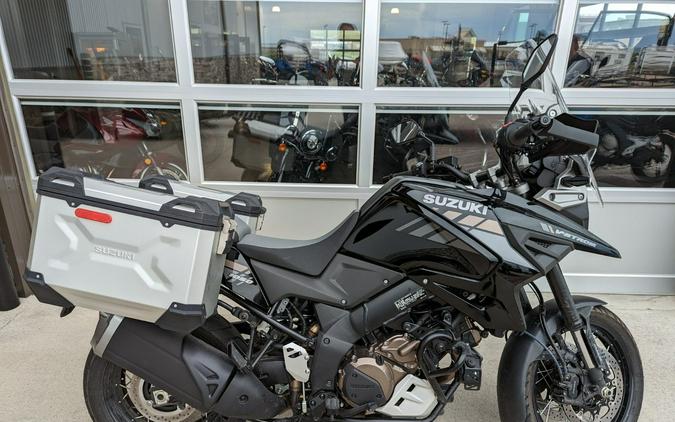 2020 Suzuki V-Strom 1050XT First Ride Review (24 Fast Facts)