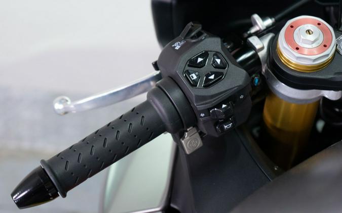 2024 Aprilia RSV4 1100