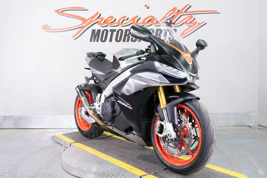 2024 Aprilia RSV4 1100