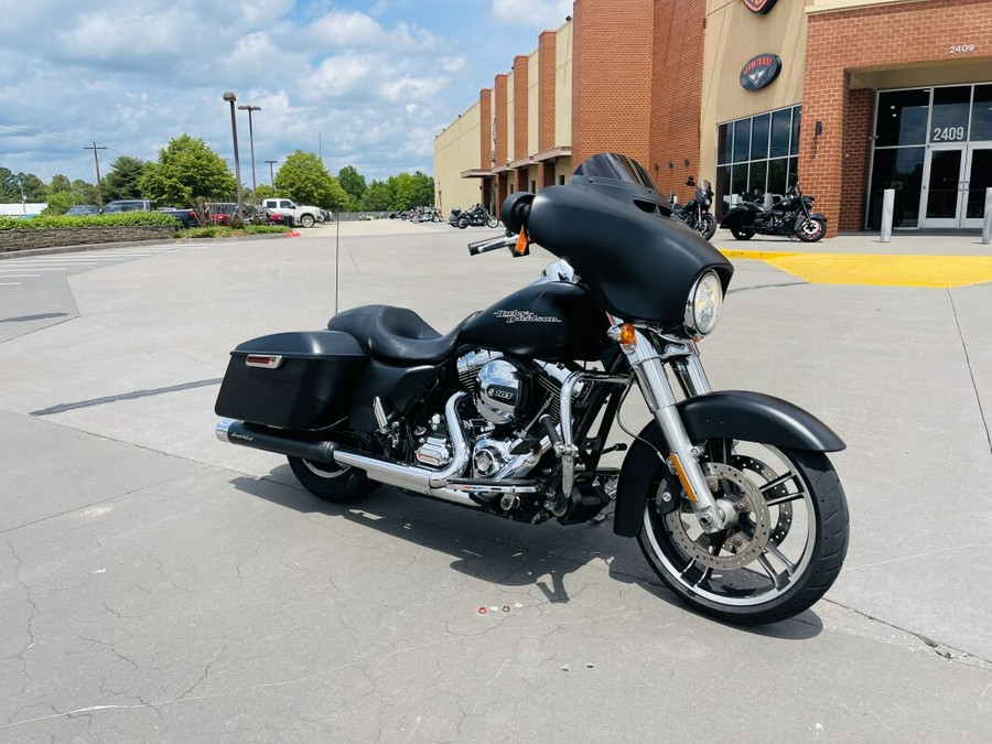 2016 Harley-Davidson Street Glide Special FLHXS