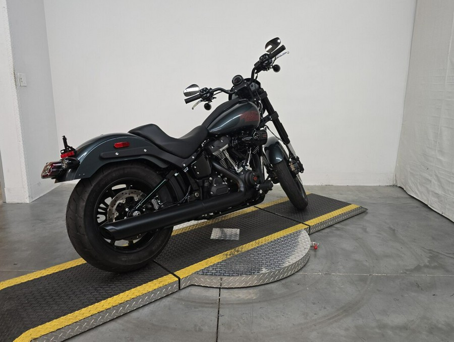 FXLRS 2025 Low Rider® S