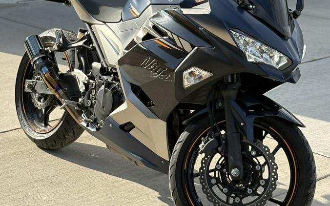 2023 KAWASAKI NINJA 400 ABS - DAM1894