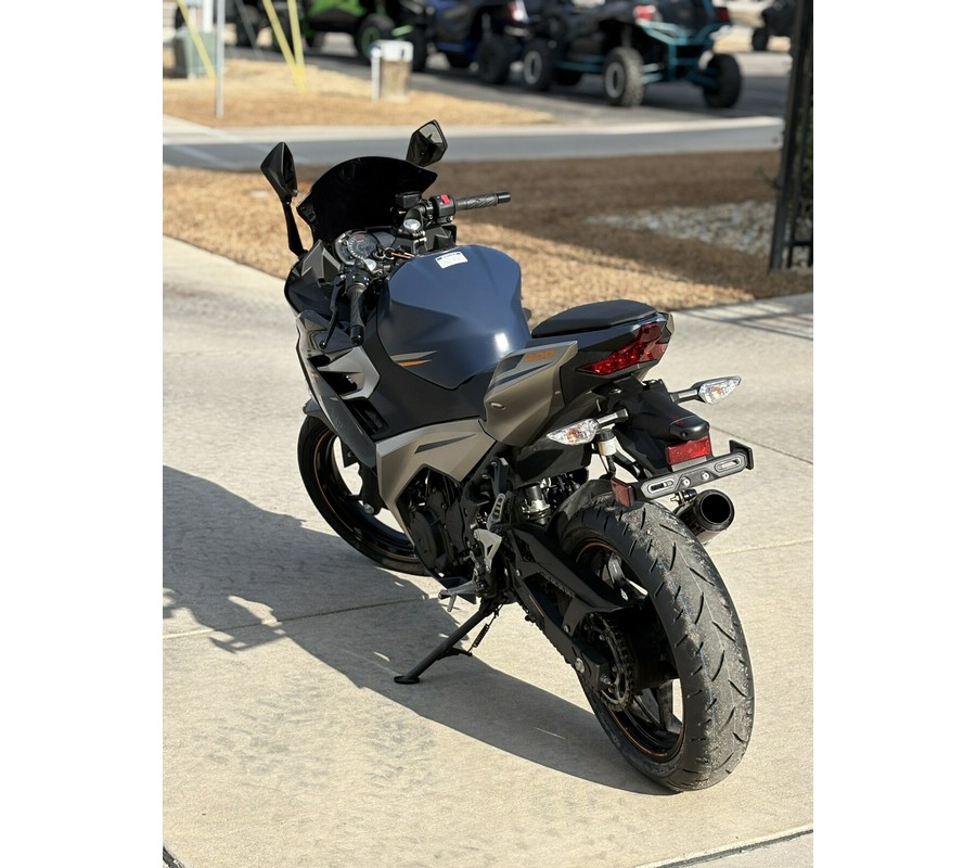 2023 KAWASAKI NINJA 400 ABS - DAM1894