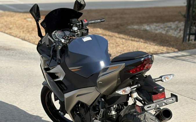 2023 KAWASAKI NINJA 400 ABS - DAM1894