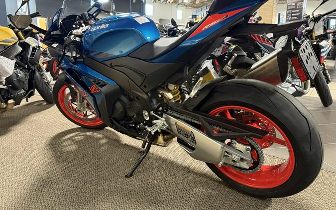2027 Aprilia RSV4 1100 FACTORY