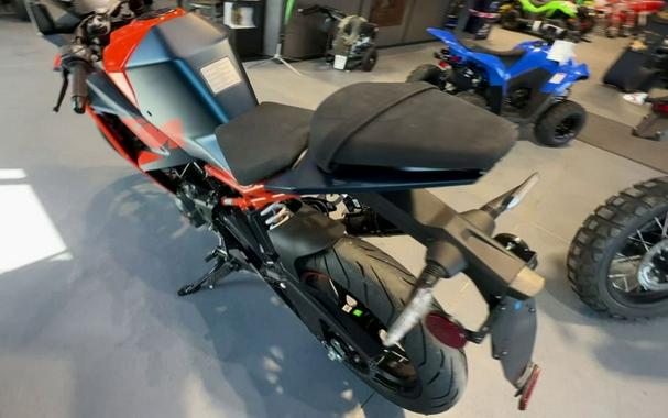 2023 KTM RC 390