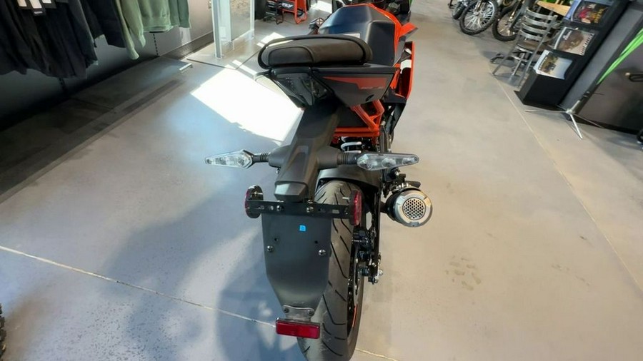 2023 KTM RC 390