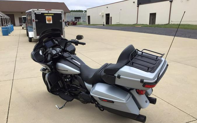 2020 FLTRK Road Glide® Limited