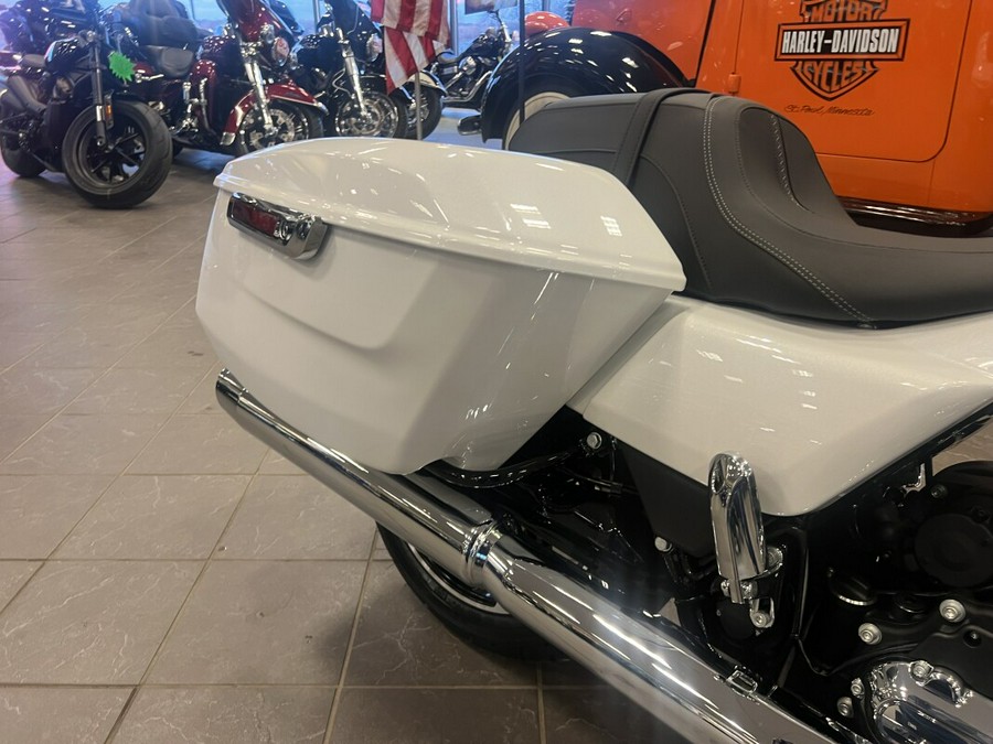 2024 Harley Davidson Road Glide FLTRX