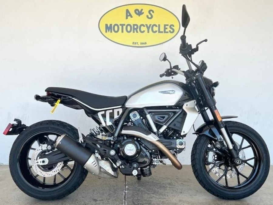 New 2024 Ducati SCRAMBLER ICON